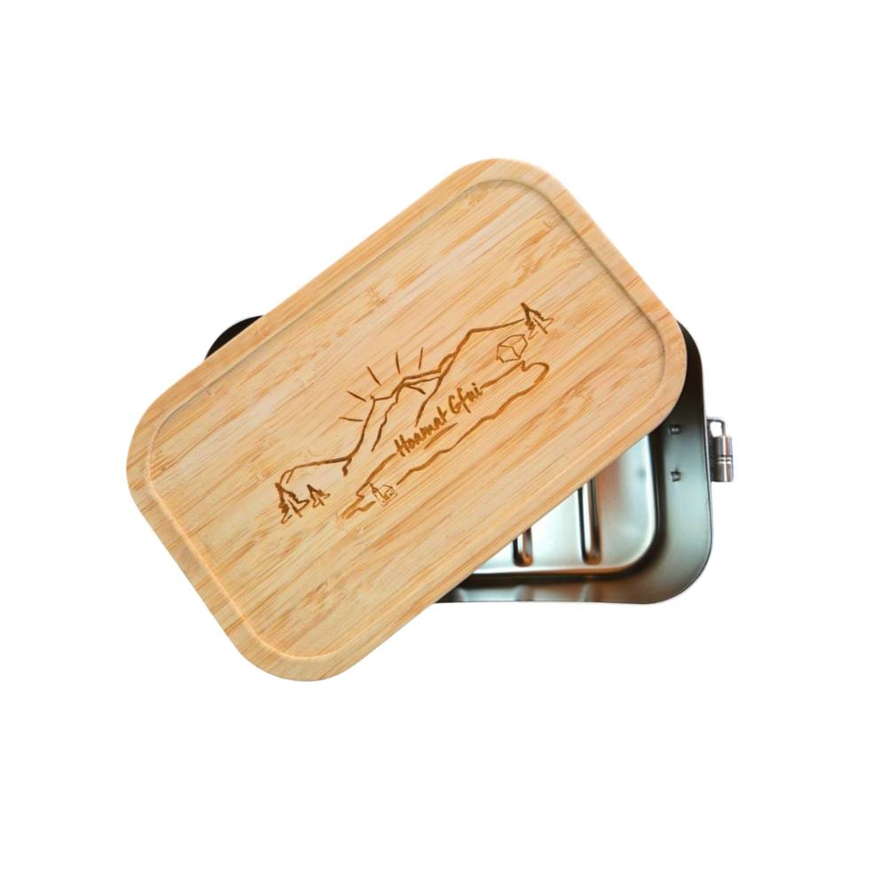 Hoamat Gfui Brotdose mit Holzdeckel und Logo Gravur inkl. Blechbecher. - offen