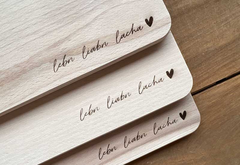 Brettl - lebn, liabn, lacha