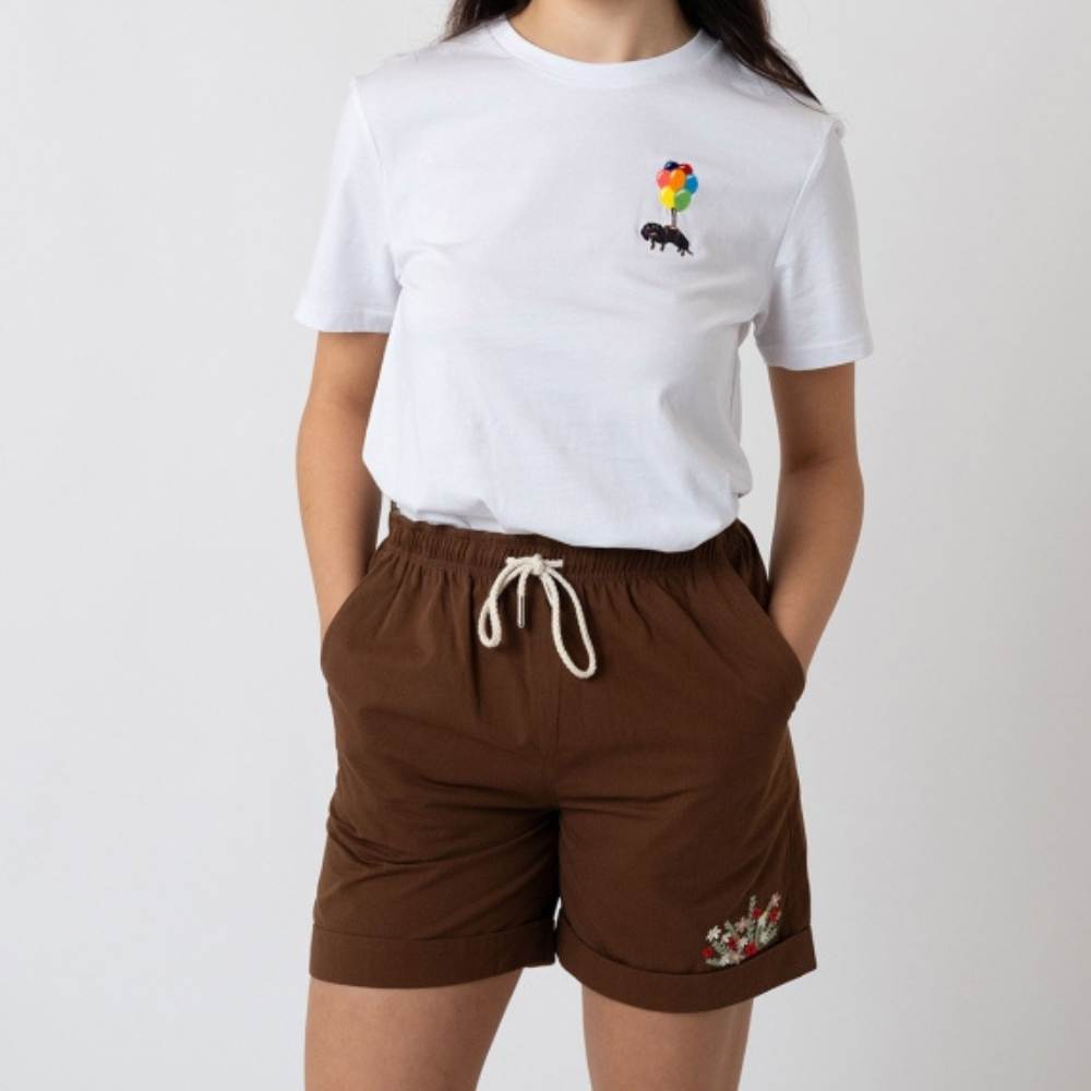 Hoamat Gfui Bavarian Caps Blumenwiese Short in Dunkelbraun für Damen